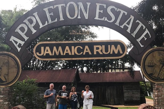 Appleton Rum Factory, Ys Falls, Black River Safari, Floyd’s Pelican Bar - Practical booking advice before you choose