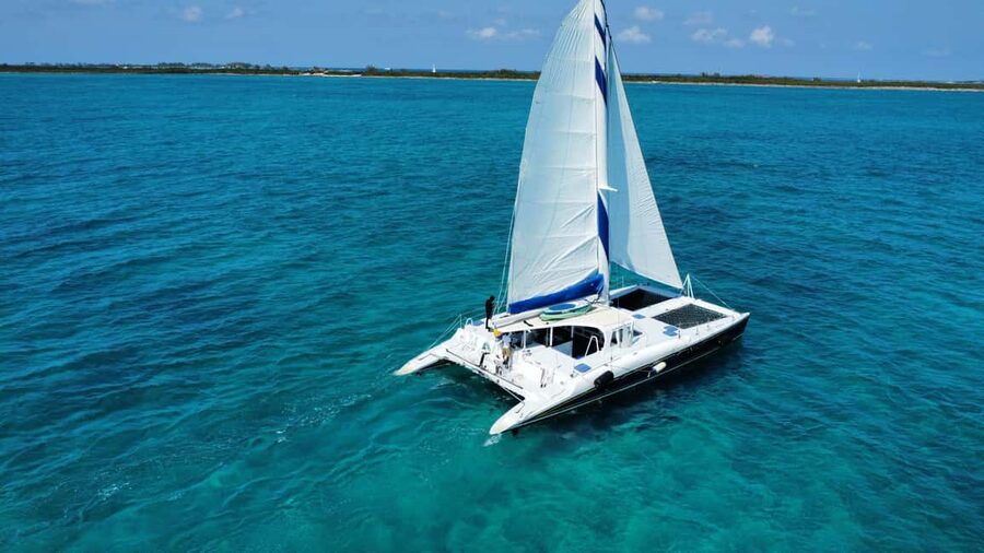 Bahamas: Swimming Pigs & Snorkeling Cruise with Lunch & Rum - Who will enjoy this cruise most