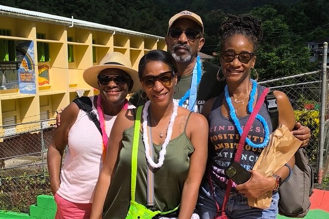 Bar Hopping and Grenadian Rum Tasting Tour - Timing, group size, and practical planning