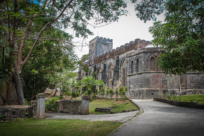 Barbados Highlights and Rum Tour - A full day that connects Barbados by road