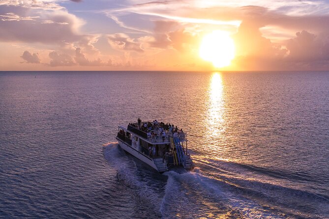 Bermuda Rum Cruise - The scenery matters most at sunset