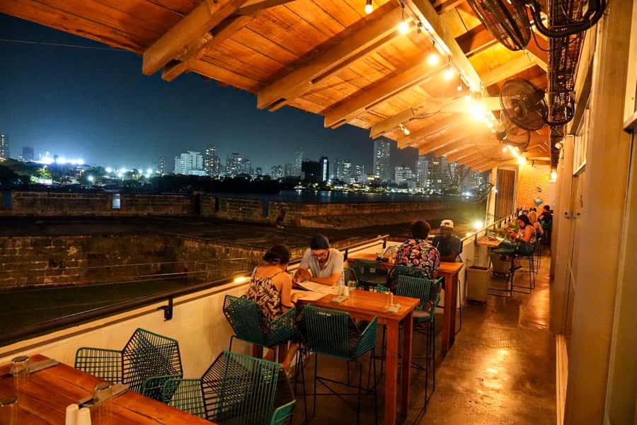 Cartagena: Boutique Rum and Chocolate Tasting at Lunático - Chocolate pairings reveal how your palate changes