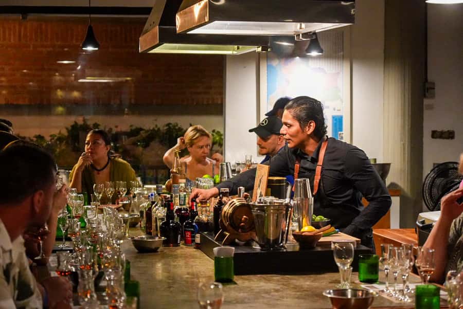 Cartagena: Boutique Rum and Chocolate Tasting at Lunático - How the two-hour pace feels