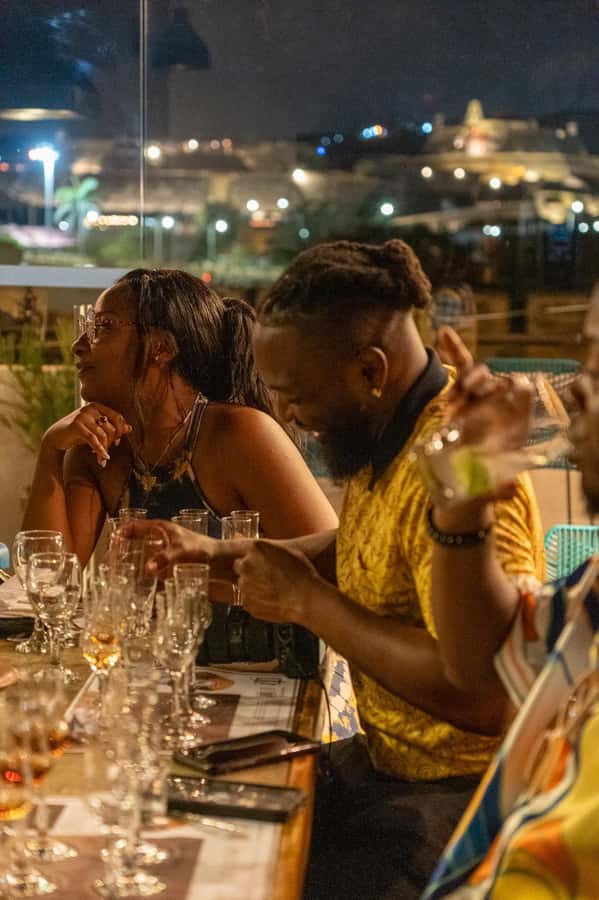 Cartagena: Express Rum and Chocolate Tasting Experience - Finding Caffé Lunático Above El Santuario