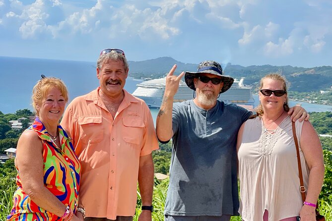 Customizable Roatán Private Tour: Rum, Chocolate & Island Culture - Chocolate tasting is a quick, easy stop