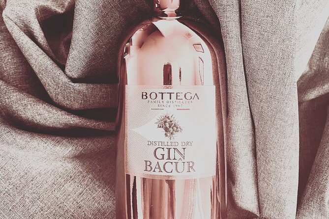 Gin & Rum Tasting in Frankfurt am Main - Rum, trade, and the reason styles have different names