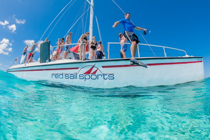 Grand Cayman Catamaran Tour to Stingray City and Rum Point - Why Stingray City is the main event