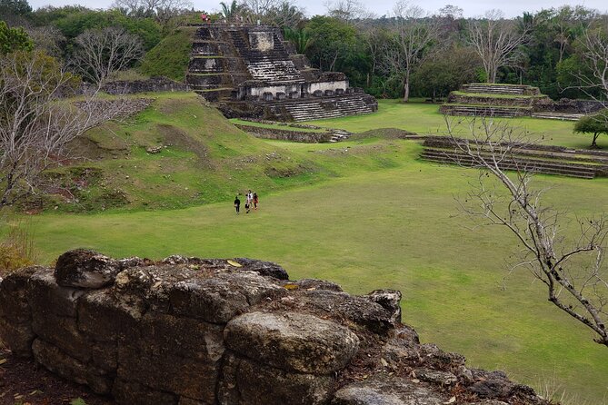 Guided Altun Ha Ruins, Rum factory & Belize sign from Belize City - Reaching the ruins from Belize City