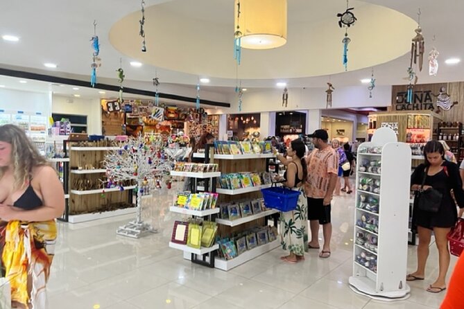Guided Shopping Tour to Bella Mare Store (Cigars, Chocolate, Rum and Souvenirs) - Chocolate and coffee may be the easiest wins