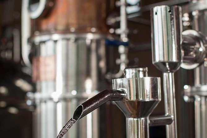 Kō Hana Hawaiian Rum Distillery Tour and Tasting for One - Making the Kunia stop work in your day