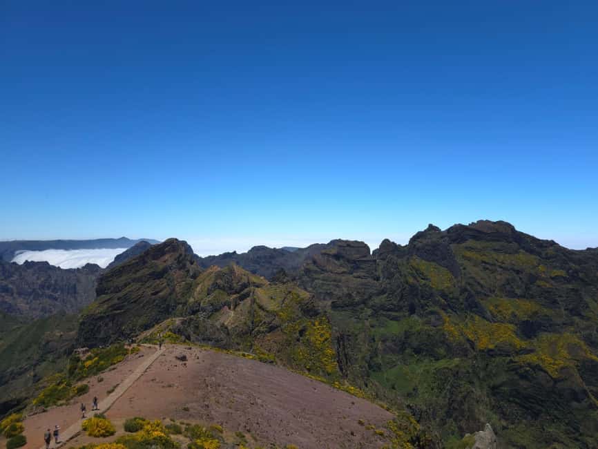 Madeira: East Island Tour with Rum Tasting - Pico do Arieiro sets the tone