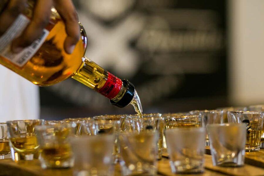 Nassau: 45-minute Private Rum Tasting & Mixology - Timing your visit from a cruise ship