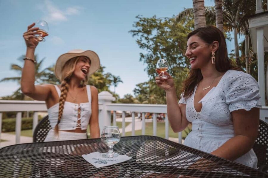 Nassau: Island Highlights Tour with Rum Tasting - Queen Victoria’s staircase and Nassau’s older core