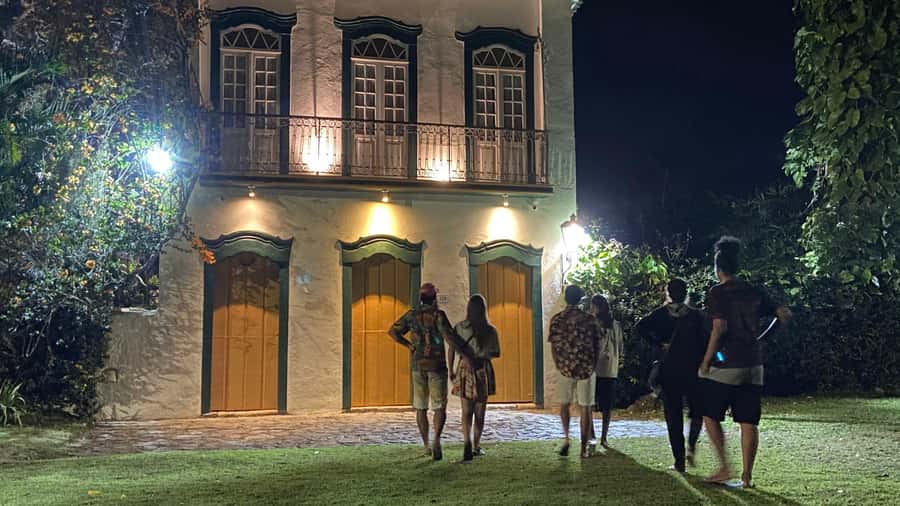 Paraty: Historic Centre Walking Tour & Cachaça Tasting - Why a 90-minute walk helps you read Paraty