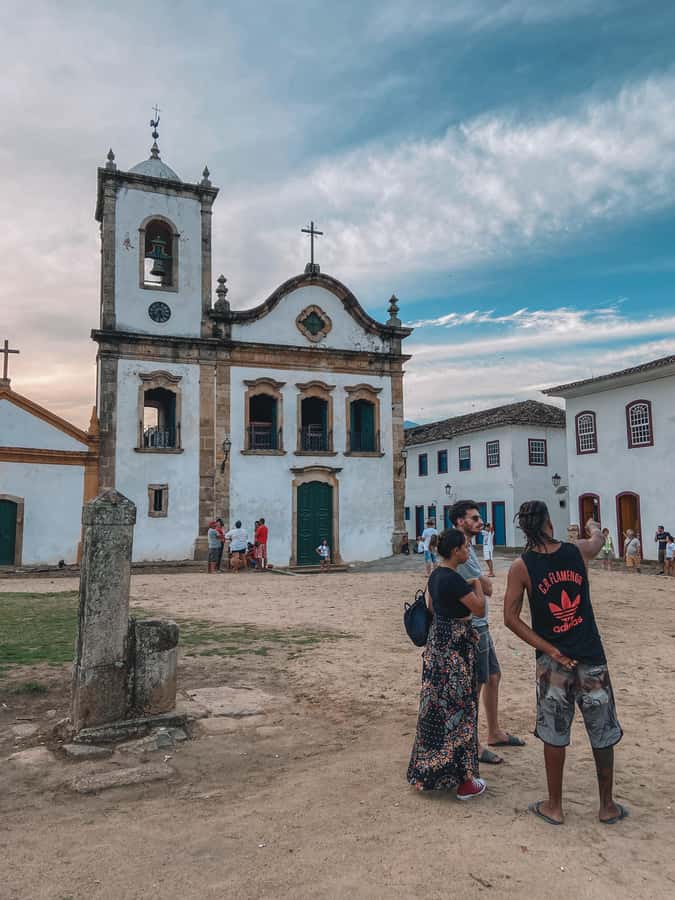 Paraty: Historic Centre Walking Tour & Cachaça Tasting - Meeting at Largo de Santa Rita