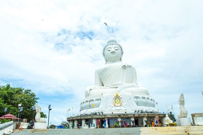 Phuket Real City Tour with Rum Cocktail - Wat Chalong: the tour’s clearest cultural stop