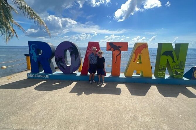 Private City Tour, Chocolate and Rum Factory - The Roatan Chocolate Factory in 35 minutes