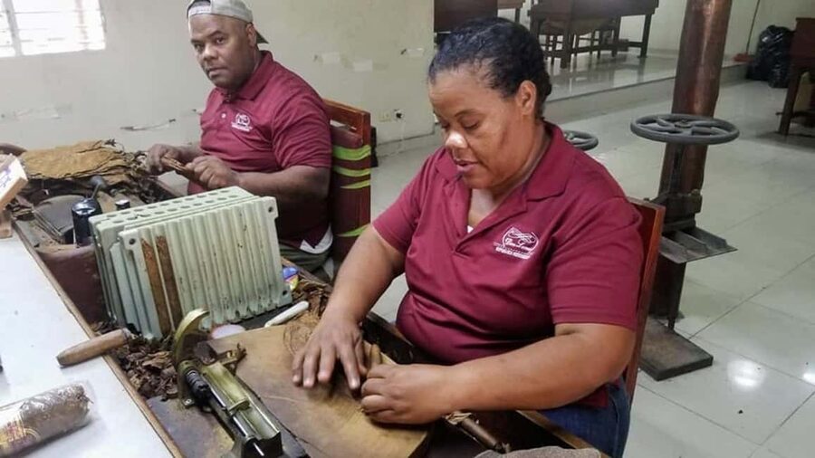 Punta Cana: Don Lucas Cigar Factory & Rum Tour with Pickup - Key points to know before you go