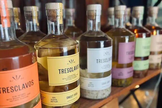 Rum, Cigars and Espadrilles in Old San Juan - Tasting Ron Añejo for 30 minutes