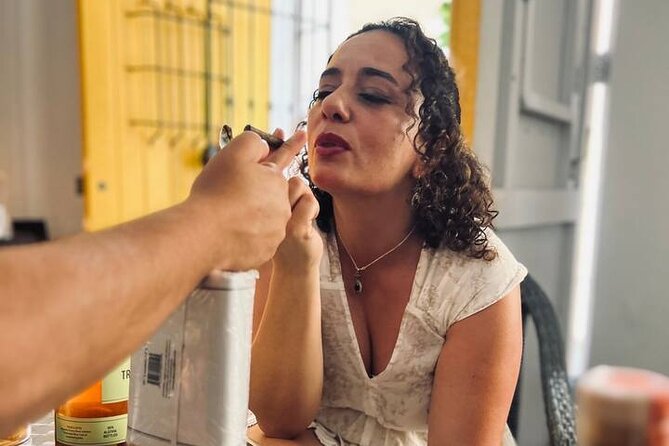 Rum, Cigars and Espadrilles in Old San Juan - Who will enjoy this experience most