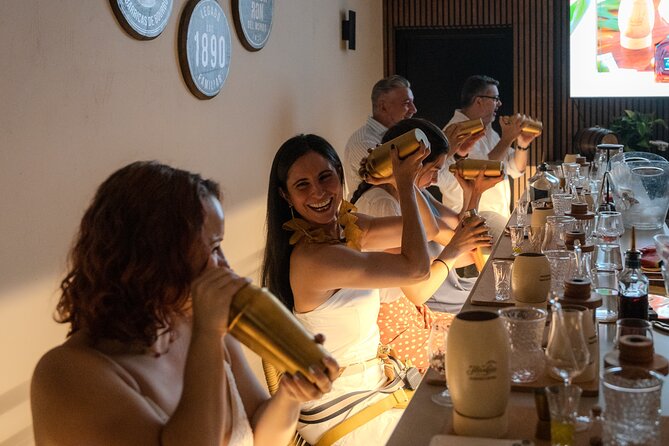 Rum Tasting: Experience of the 5 senses in Madrid - Creating a personalized Flor de Caña bottle