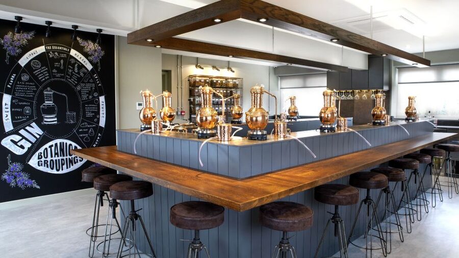 Shakespeare Distillery Tour & Tasting (Gin & Rum) - The 75-minute visit, from production floor to tasting glass