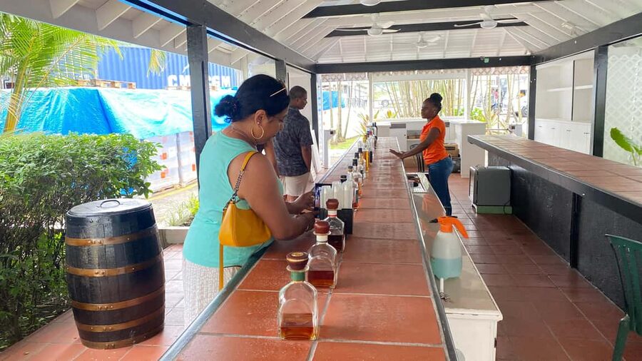 St. Lucia: Sightseeing, Rum tasting, and Shopping Tour - Moving through Gros Islet and the northern sights