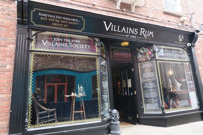Villainous History and Rum Tasting Tour in York Indoor Experience - Inside Villains Rum of York on Little Stonegate